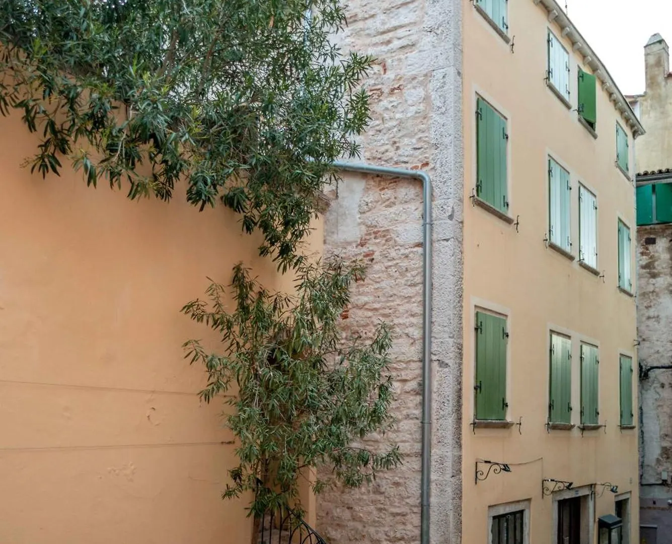 Dei Fiori Apartments